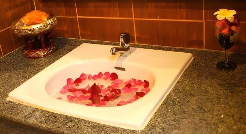 R-Con Residence Pattaya Zewnętrze zdjęcie