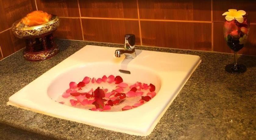 R-Con Residence Pattaya Zewnętrze zdjęcie
